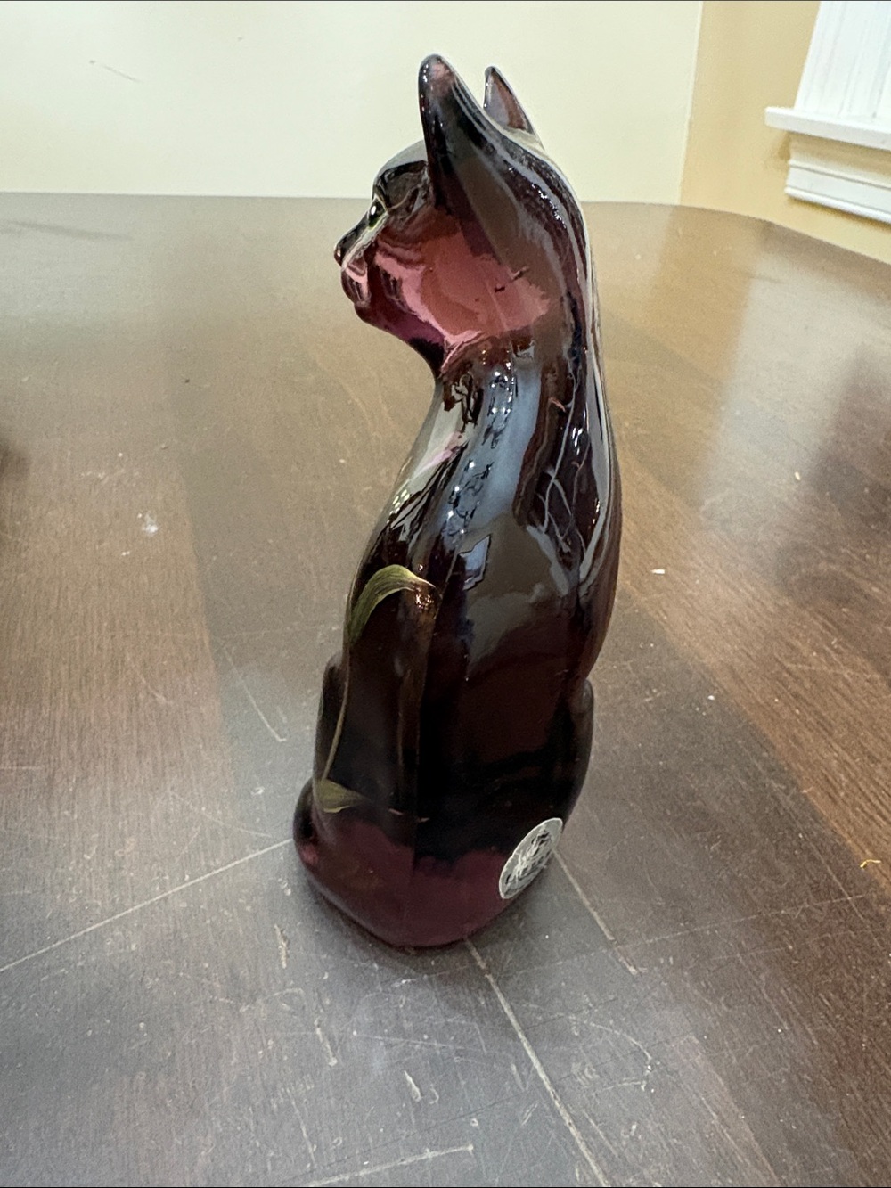 Fenton Amethyst Purple Painted Glass Cat Figurine - Picture 5 of 6